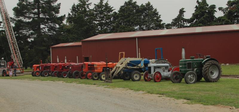 Rural History Tractors & Stationary Engines